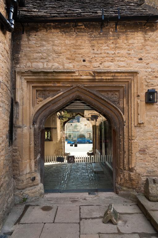 The Crown 4* Shipton under Wychwood