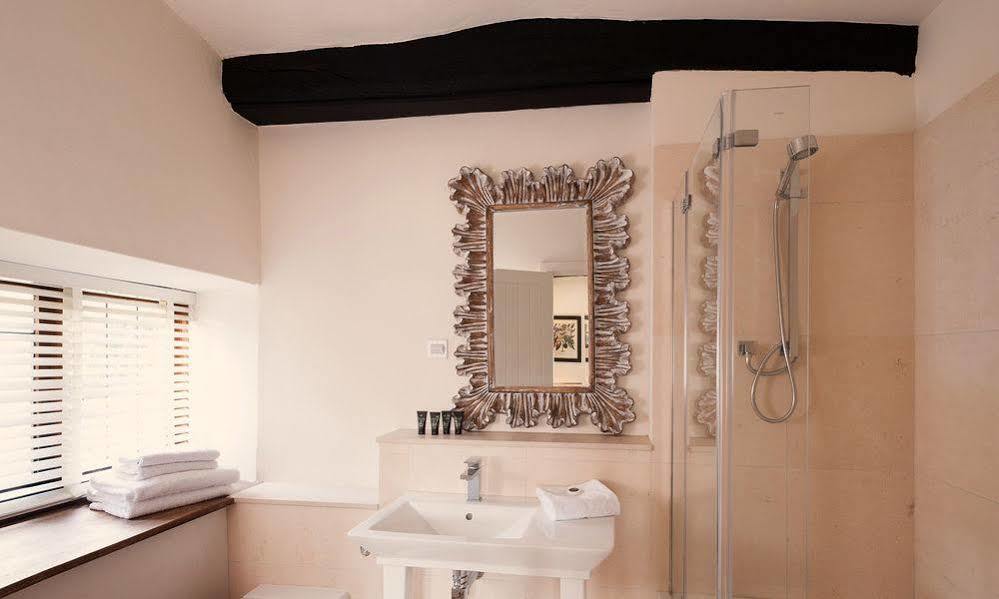 Hotel The Crown 4*